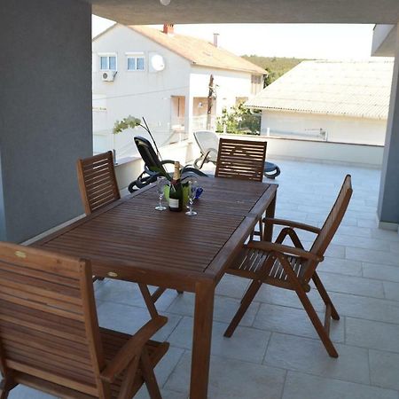 Sukošan Apartmani Mila מראה חיצוני תמונה